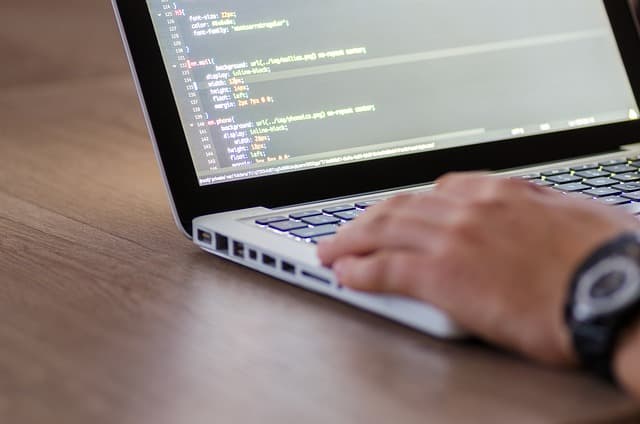 Creation of Derivative Works Based on Open Source
